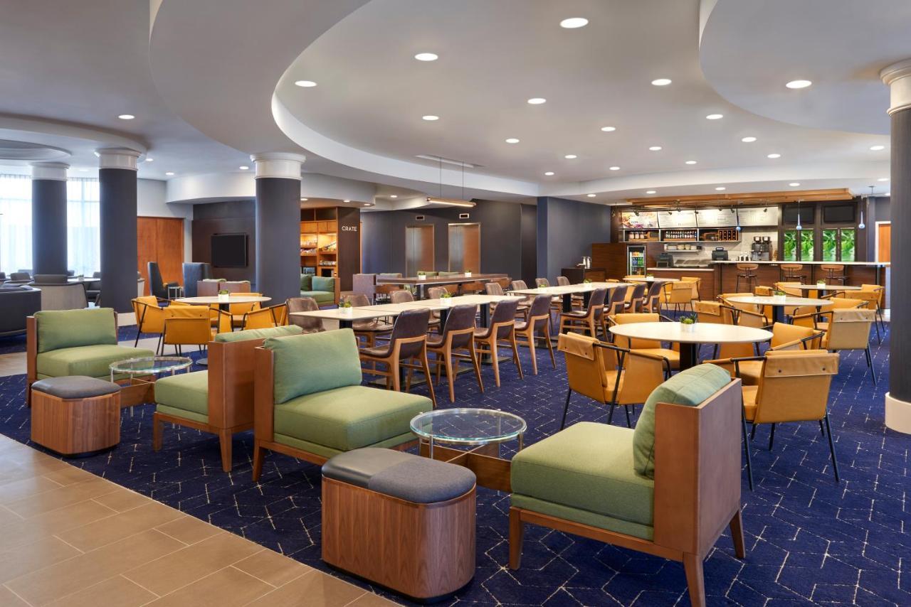 Courtyard By Marriott Toronto Markham Bagian luar foto