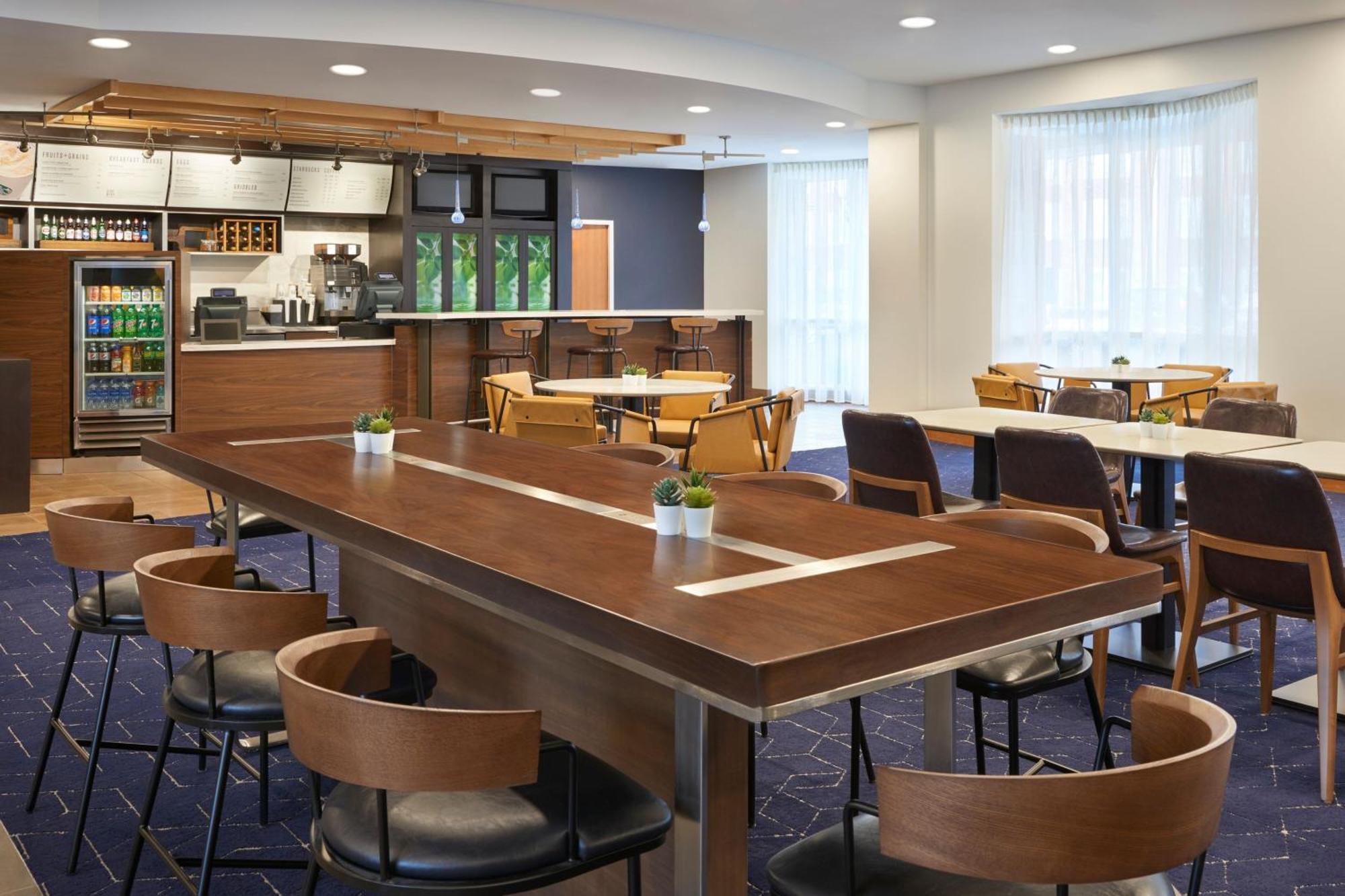 Courtyard By Marriott Toronto Markham Bagian luar foto