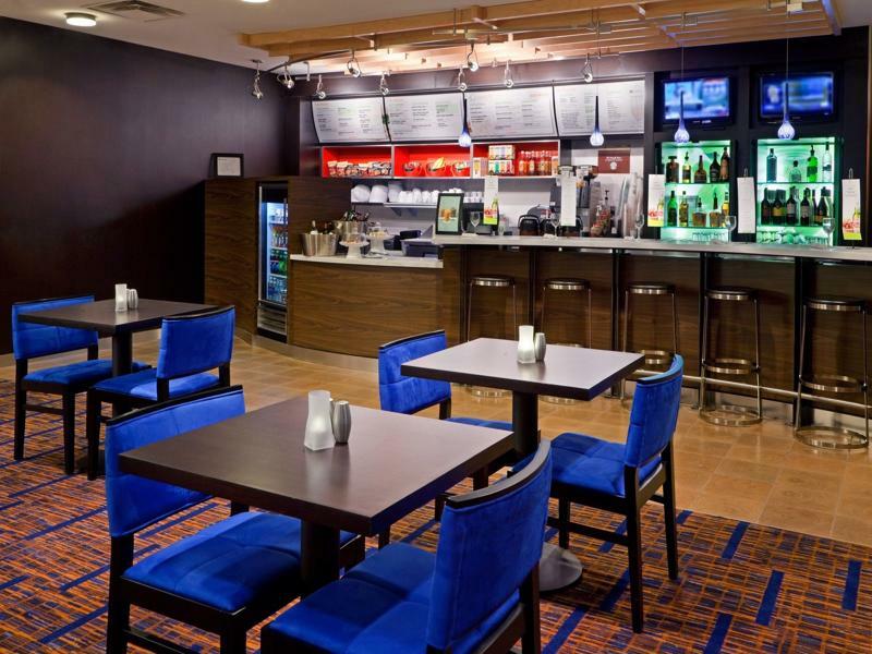 Courtyard By Marriott Toronto Markham Bagian luar foto